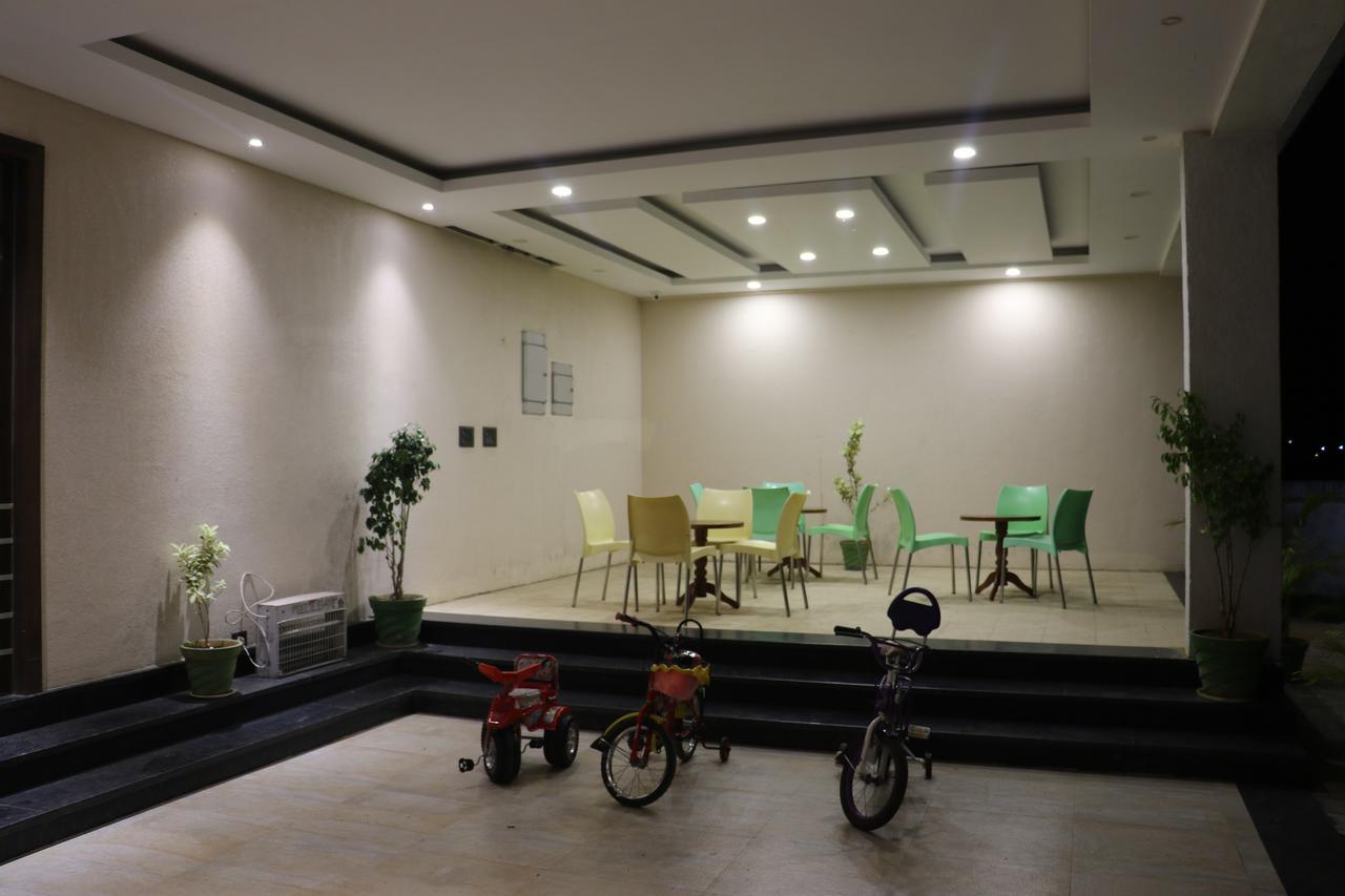 Dsrmadhanaminn Kumbakonam Exterior foto